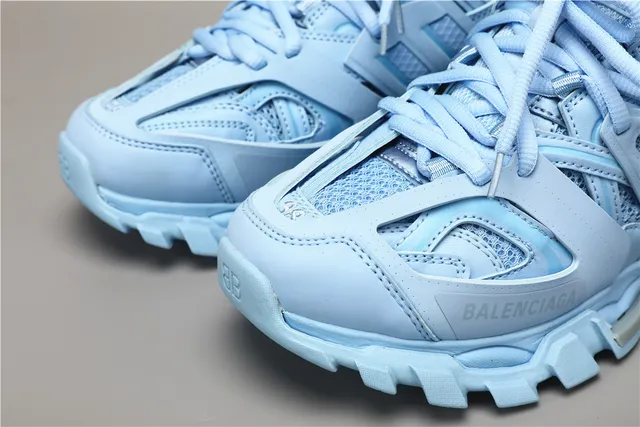 Balenciaga Track Trainer हल्का नील चंकी स्निकार 4