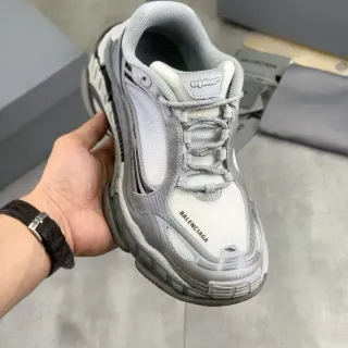 Balenciaga Triple S Zapatillas Gris y Blanco Chunky