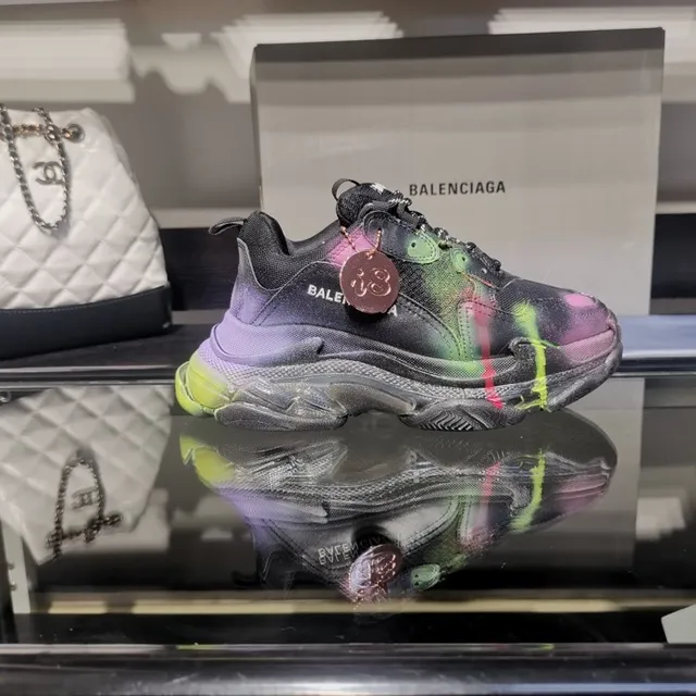 Balenciaga Triple S sneakers chunky peinture au spray multicolore 1