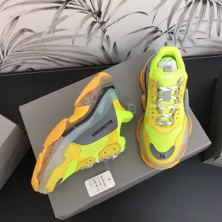 Balenciaga Triple S نيون أصفر برتقالي رمادي أحذية رياضية سميكة