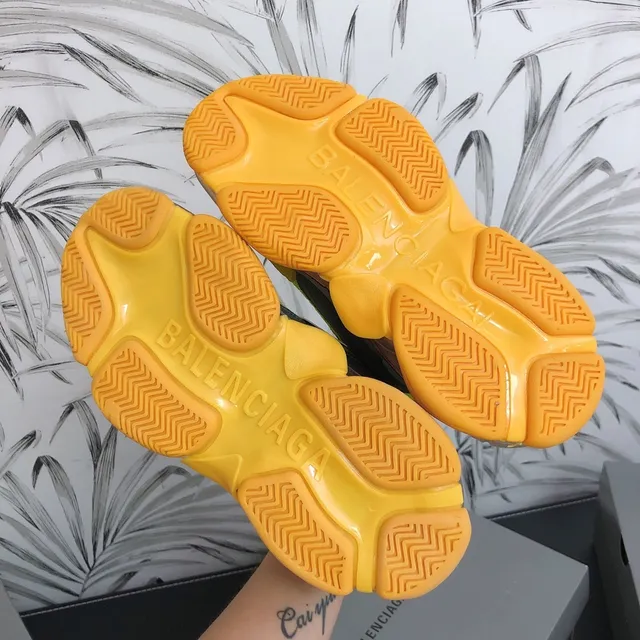 Balenciaga Triple S Amarelo Neón Laranja Cinza Tênis de sola grossa 3