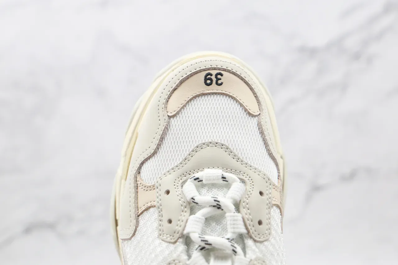 Balenciaga Triple S Off-White Beige Sneakers Chunky 5