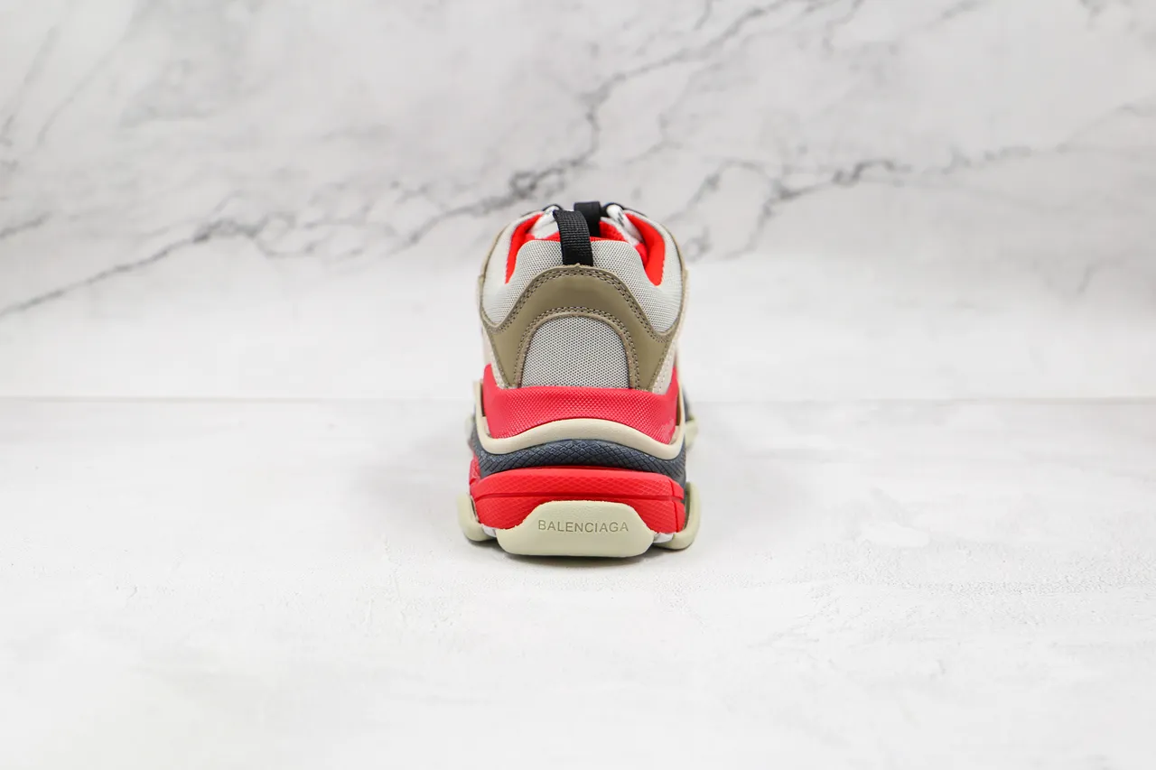 Balenciaga Triple S أحمر وبيج تشانكي سنيكرز 2