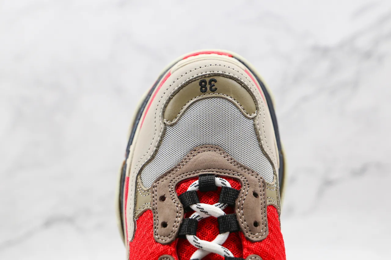 Balenciaga Triple S أحمر وبيج تشانكي سنيكرز 5
