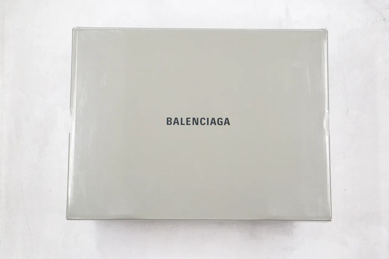 Balenciaga Triple S sneakers blancs et roses translucides chunky 10