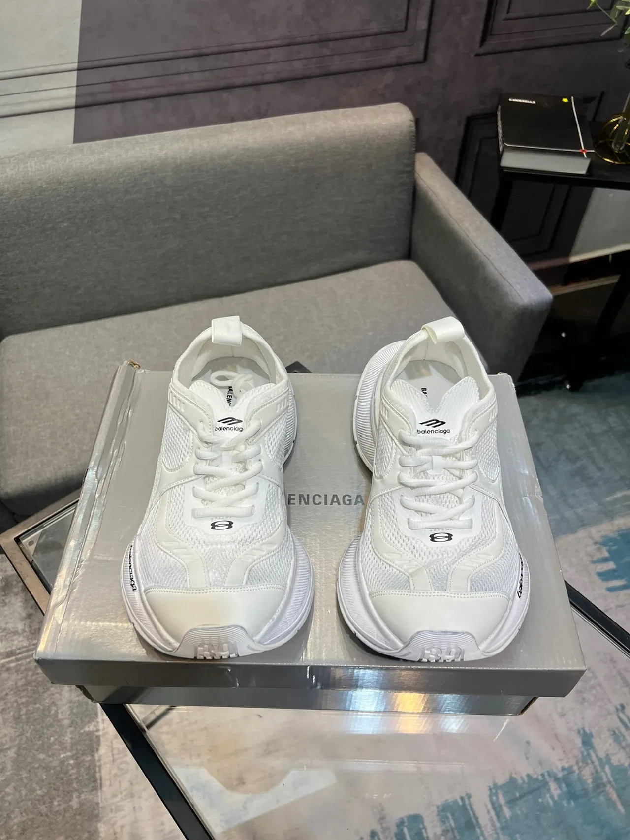 Balenciaga White Chunky Midsole Mesh And Synthetic Overlay Construction Lifestyle Sneakers 4