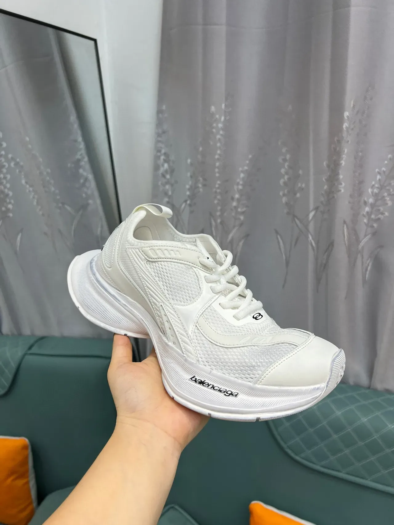 Balenciaga White Chunky Midsole Mesh And Synthetic Overlay Construction Lifestyle Sneakers 7