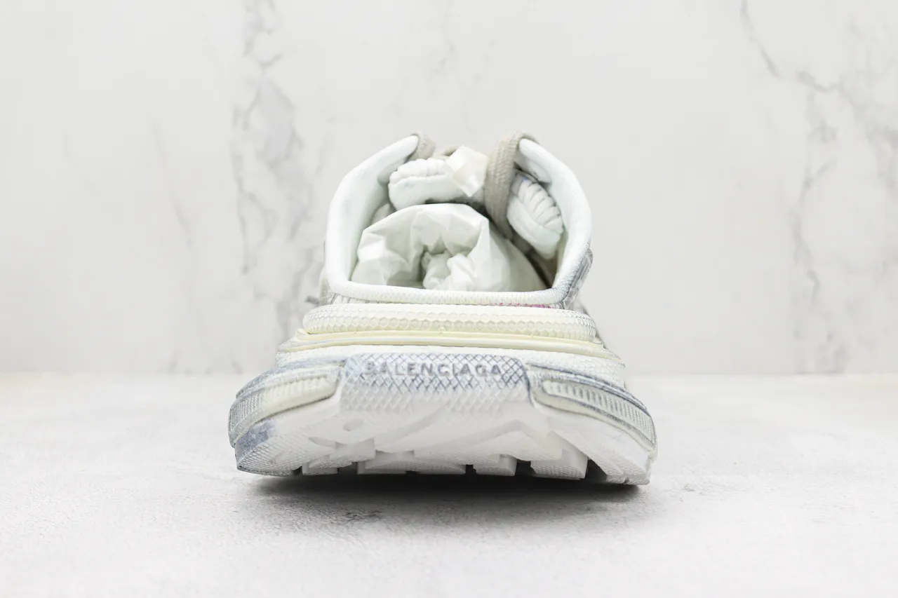 Balenciaga Tênis Chunky com sola Honeycomb esculpida branco cinza mule slip-on 9