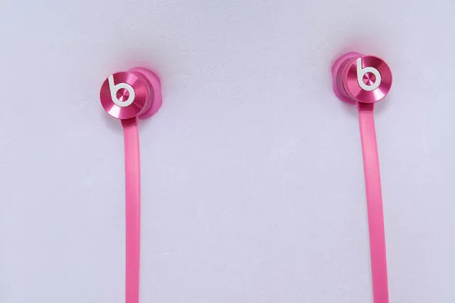 Beats Pink Silver Compact Metal Housing Flat Cable Sports Earphones 14