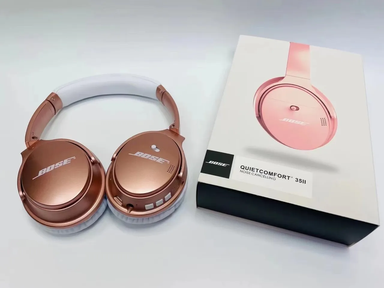 Bose QuietComfort Pink Gold Circumaural Noise-Cancelling Over-ear Headphones 9