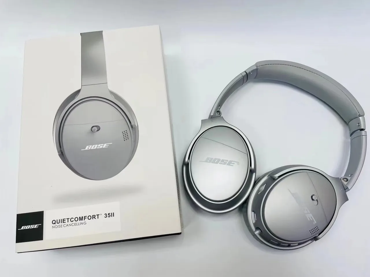 Bose QuietComfort Pink Gold Circumaural Noise-Cancelling Over-ear Headphones 10