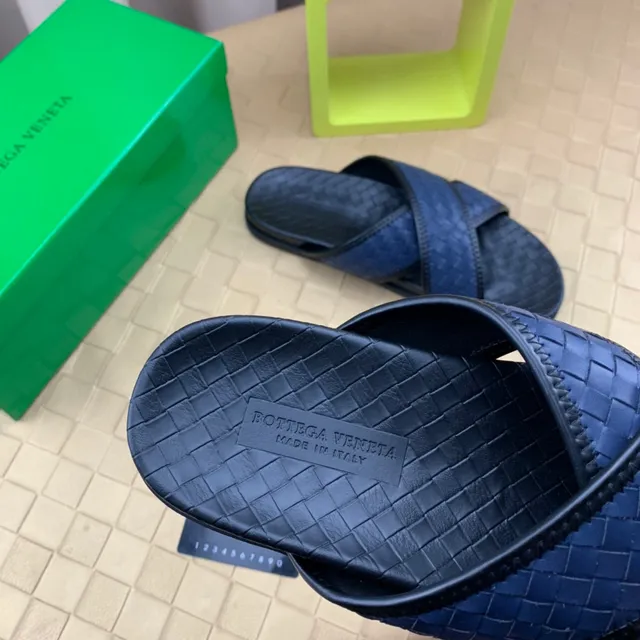 Bottega Veneta Andiamo Azul Marinho Intrecciato Couro Tricotado Chinelos 3