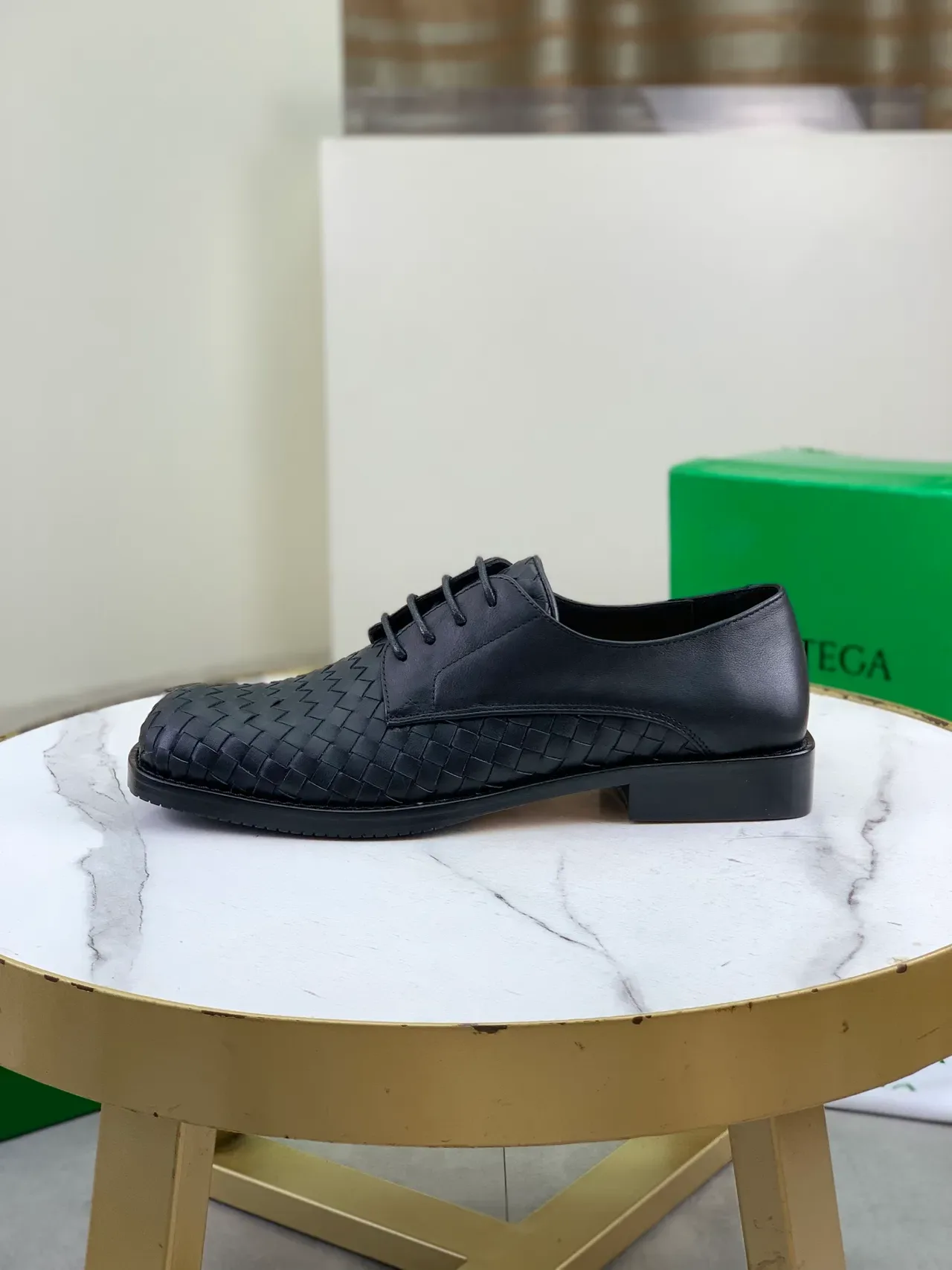 Bottega Veneta Black Intrecciato Woven Toe Smooth Leather Quarters Oxford Shoes 5