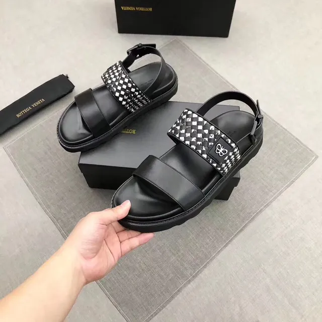 Bottega Veneta Cassette Preto Branco Plataforma Chunky Intrecciato Cinta Trançada Sandálias Casuais 7