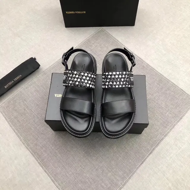 Bottega Veneta Cassette Preto Branco Plataforma Chunky Intrecciato Cinta Trançada Sandálias Casuais 9