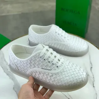 Bottega Veneta Cassette White Woven Leather Lifestyle Sneakers