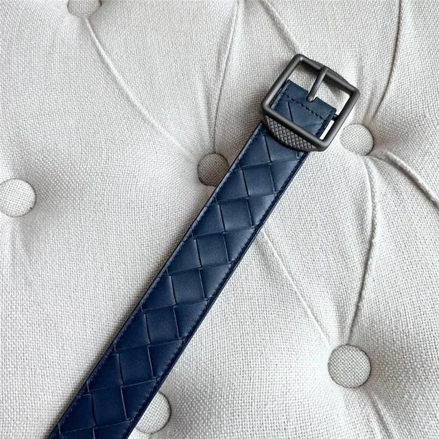 Bottega Veneta Bleu Marine Intrecciato Tissé Two-Tone Et Ciel Ceinture en cuir 2