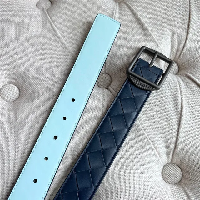 Bottega Veneta Bleu Marine Intrecciato Tissé Two-Tone Et Ciel Ceinture en cuir 4