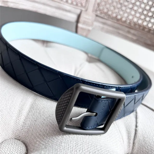 Bottega Veneta Bleu Marine Intrecciato Tissé Two-Tone Et Ciel Ceinture en cuir 5
