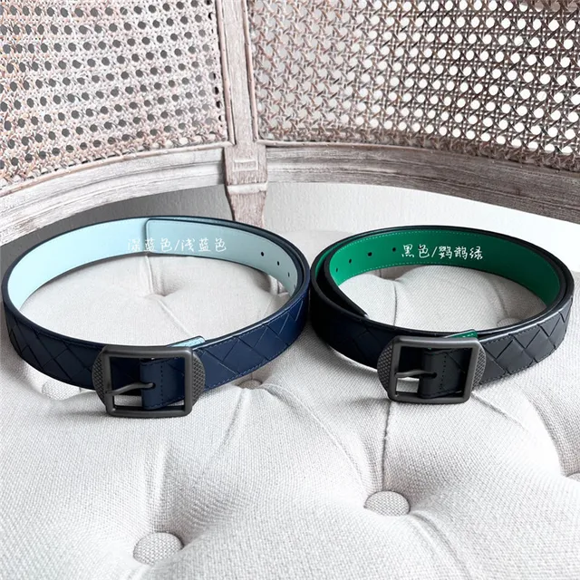 Bottega Veneta Bleu Marine Intrecciato Tissé Two-Tone Et Ciel Ceinture en cuir 6