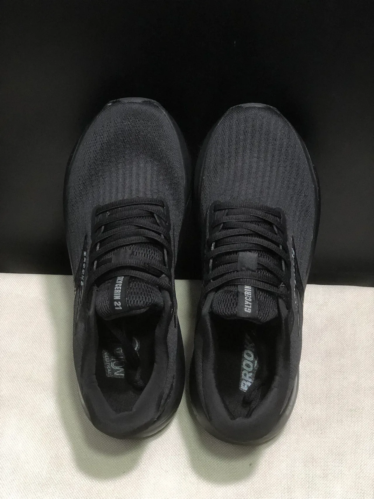 Brooks Glycerin Monochrome Black Running Shoes 5