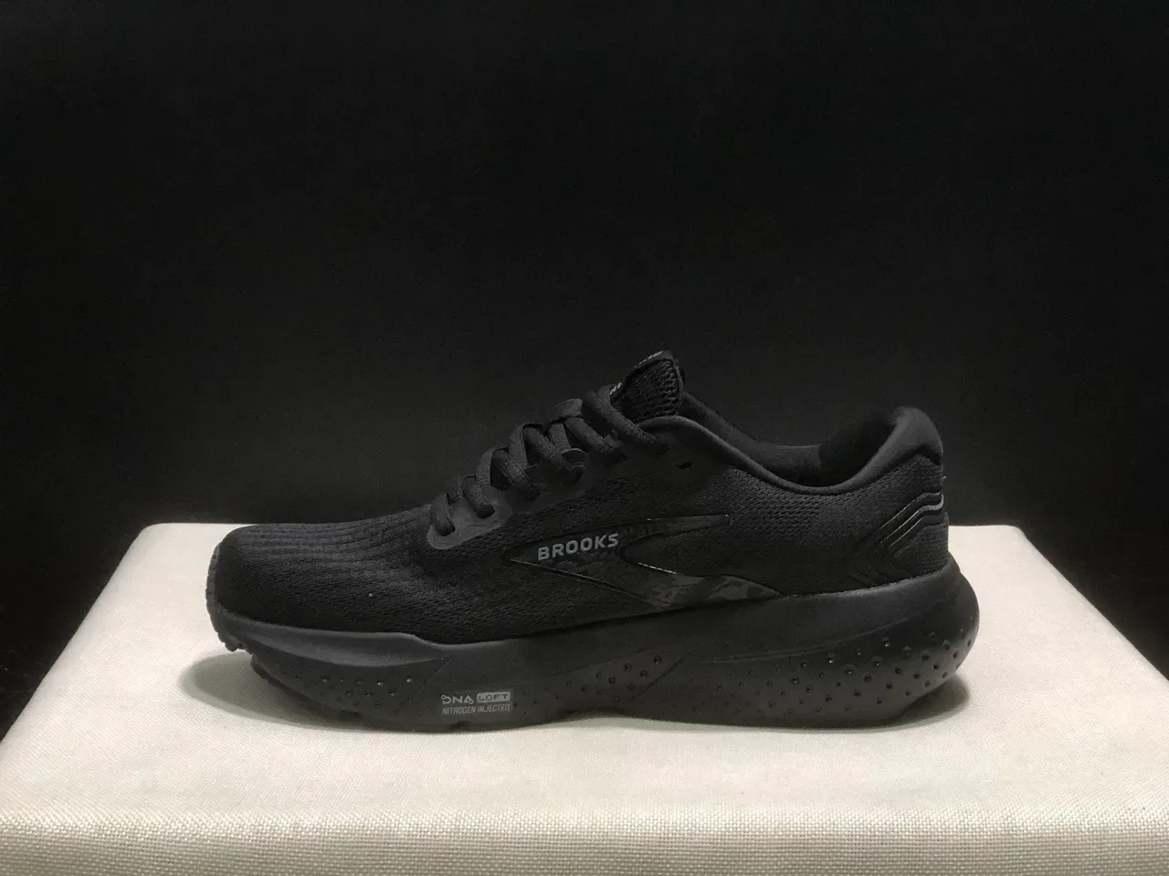 Brooks Glycerin Monochrome Black Running Shoes 7