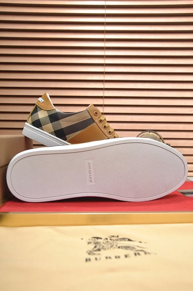 Burberry Beige Brown Tan Couro Nova Check Tecido Lifestyle Tênis 2