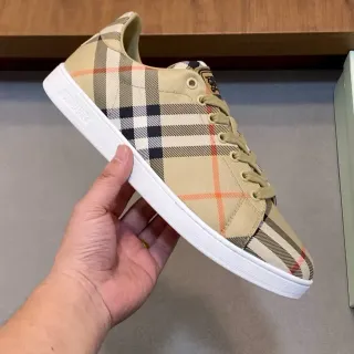 Burberry Beige White House Check Canvas Upper Low-Top Silhouette Lifestyle Sneakers