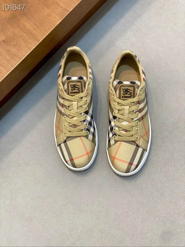 Burberry Beige White House Check Tênis Lifestyle Low Top em Lona 5