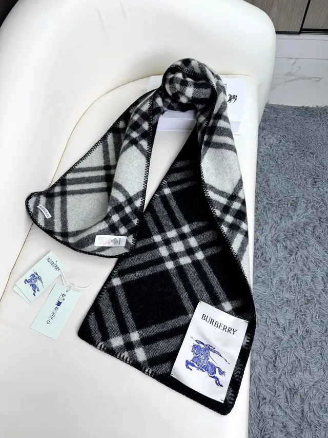 Burberry Black White Oversized Check Pattern Gradient Tonal Weave Cashmere Scarf 7