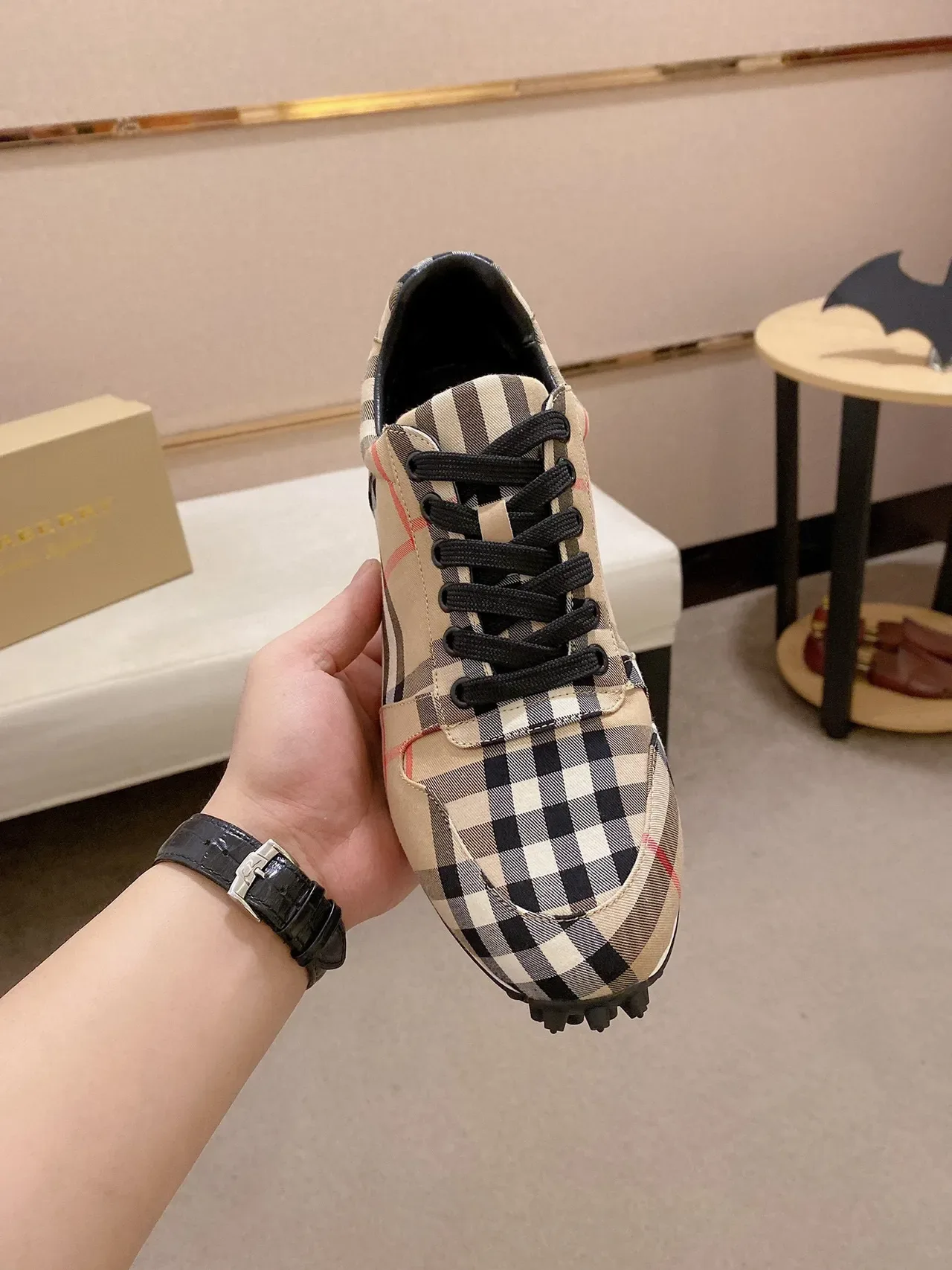Burberry Check Pattern Low-Top Lifestyle Sneakers 8