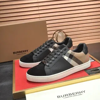 Burberry Knight Black and Check Canvas Lifestyle Sneakers