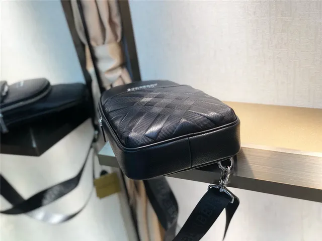 Burberry Knight কালো কুইল্টেড লেদার মেসেঞ্জার ব্যাগ 5