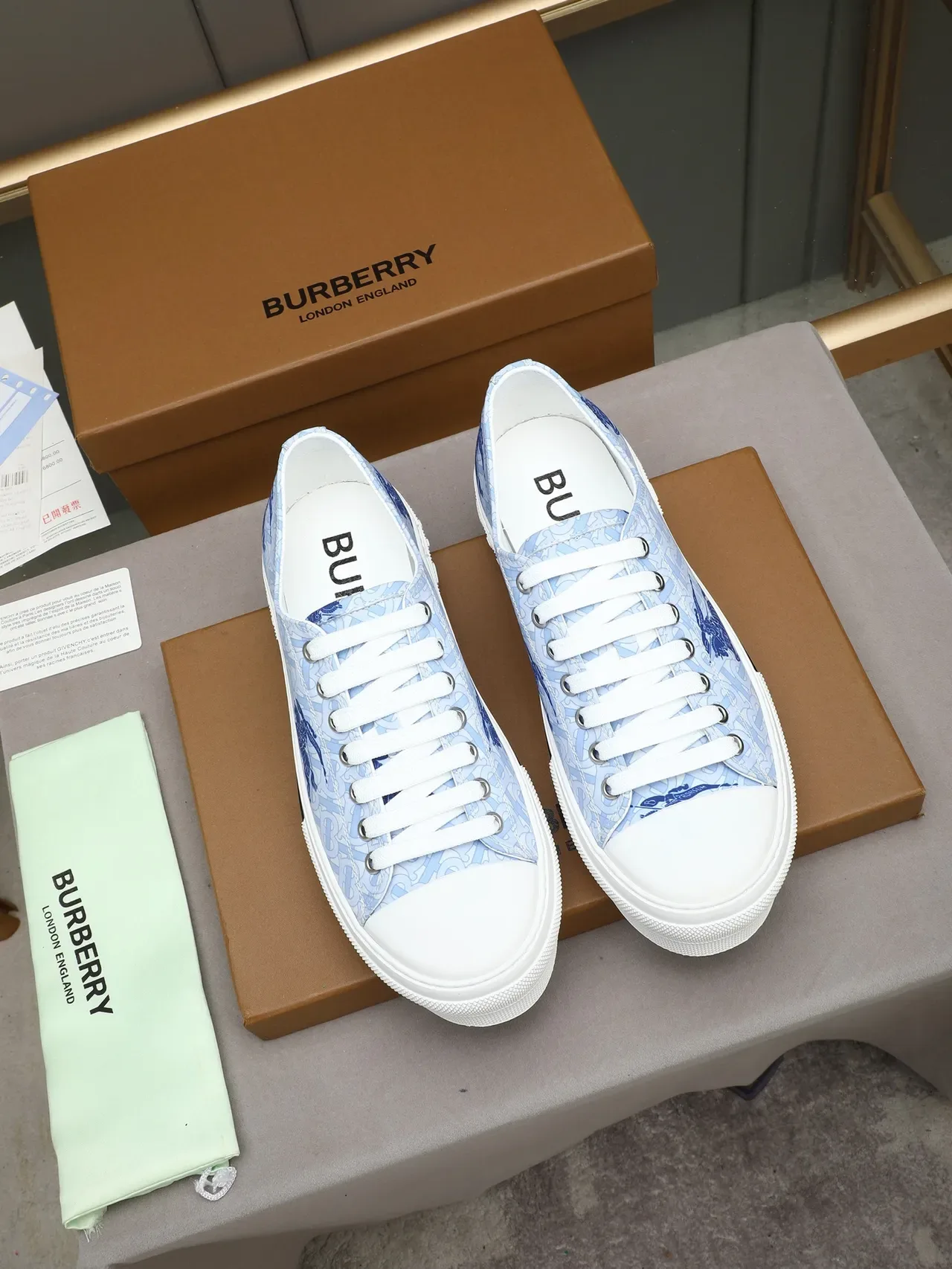 Burberry Knight Monogram Bleu Clair Sneakers Plateforme Lifestyle 2