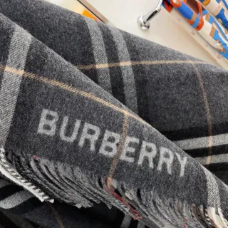 Burberry Logo Check কালো ধূসর ক্যাশমিয়ার স্কার্ফ