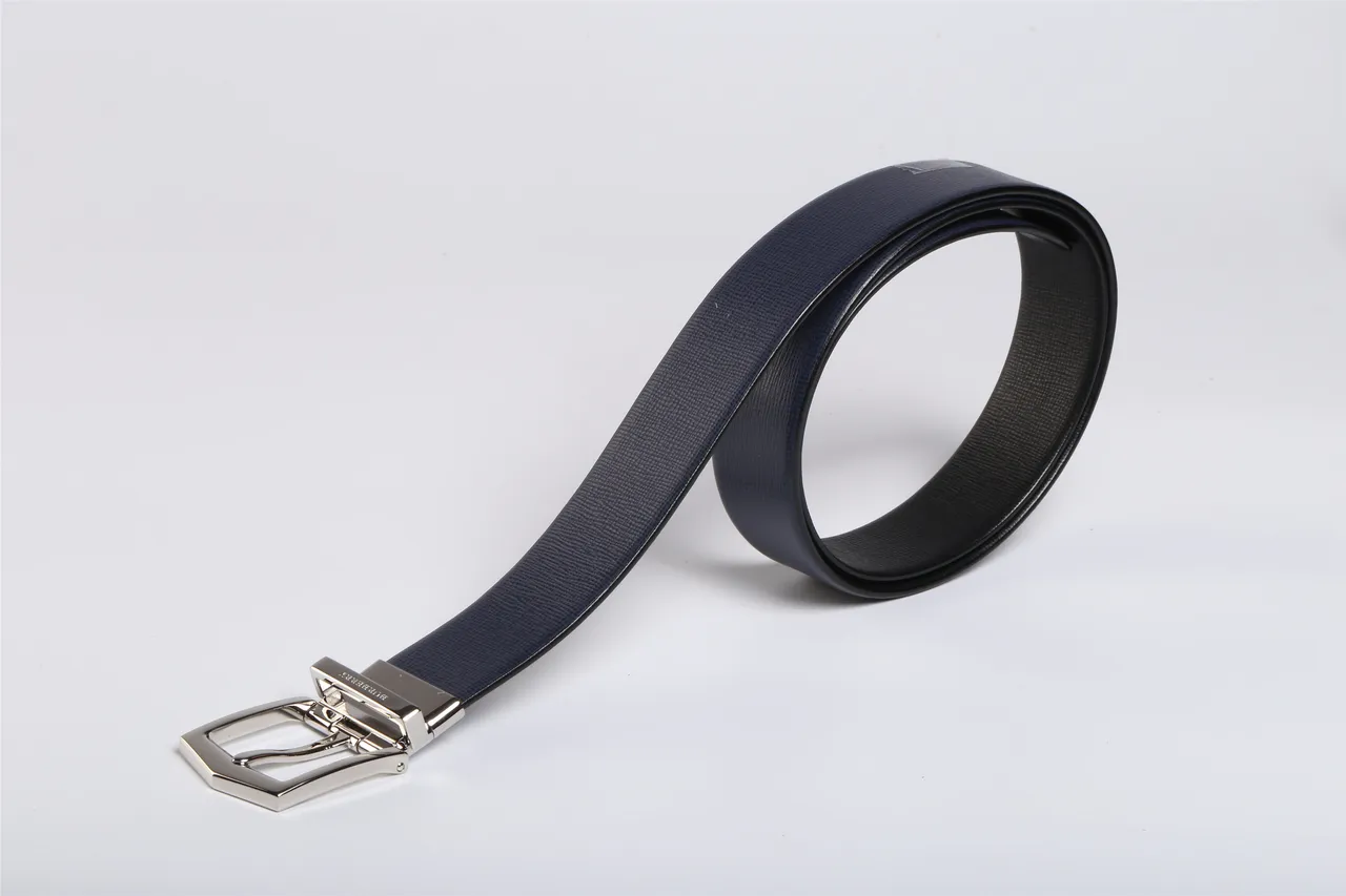 Burberry Bleu marine Noir Réversible Texturé Saffiano Cuir Ceinture 4
