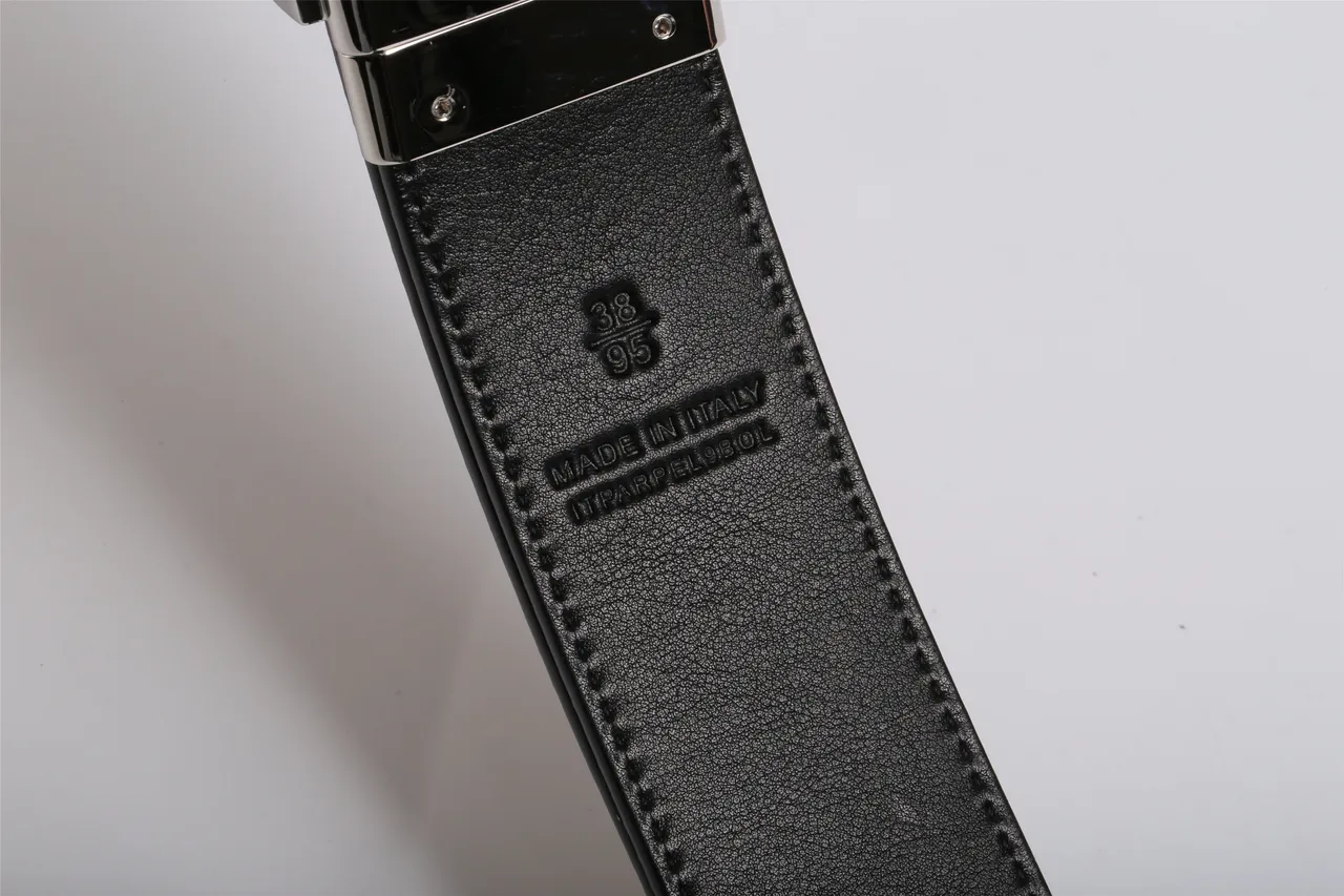 Burberry Reversible House Check Beige Red Black Leather Belt 5