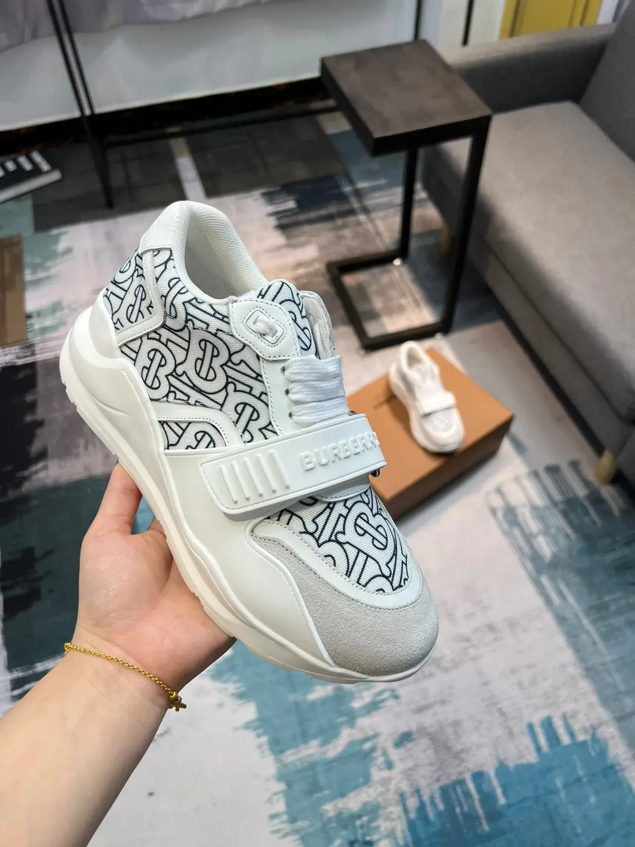 Burberry Runner White Black Monogram-Print Upper Strap Closure Lifestyle Sneakers 6
