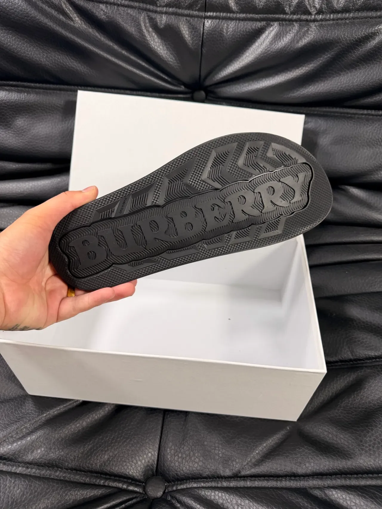 Burberry Slide Beige Black Single-Strap Check-Pattern Slippers 2