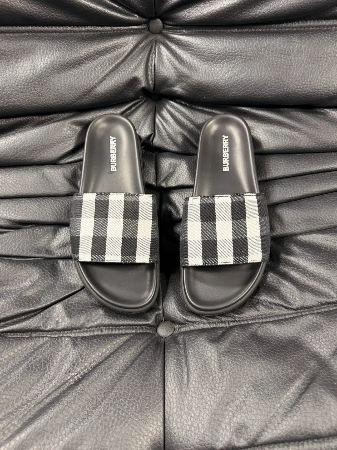 Burberry Slide Beige Black Single-Strap Check-Pattern Slippers 17