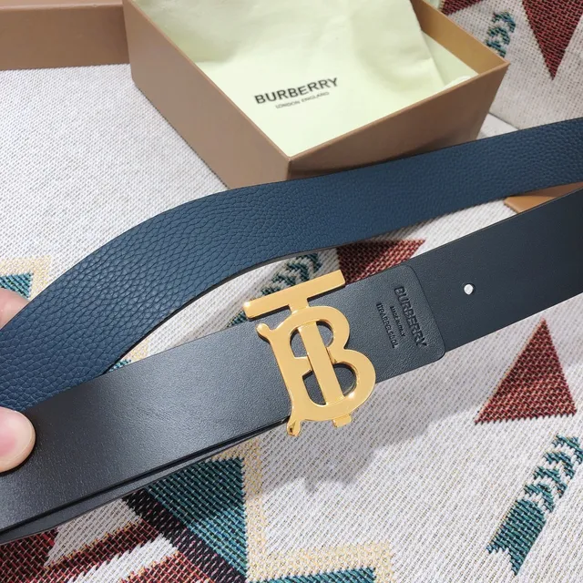 Burberry TB Ceinture Noir Or Lisse Monogram Boucle Ceinture en Cuir 7