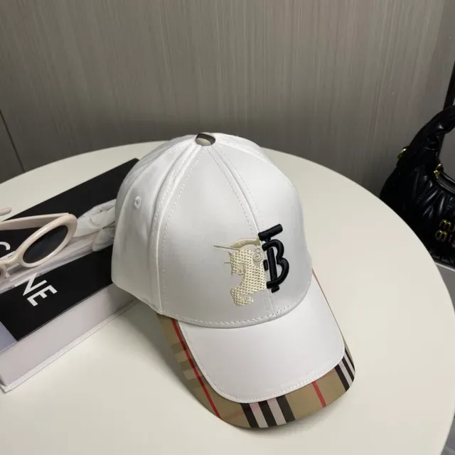 Burberry White Beige Structured Six-Panel Embroidered Monogram Baseball Cap 9