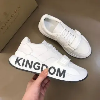 Burberry সাদা কালো চামড়া-মেশ উপর বল্ড সাইড-লেটরিং লাইফস্টাইল স্নিকার