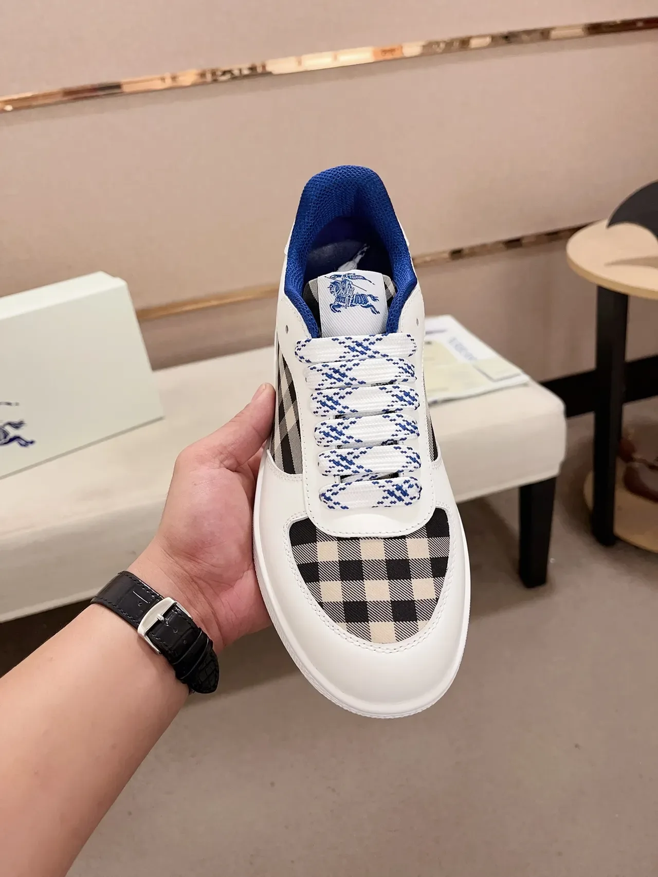 Burberry White Navy Low-Top Check-Panel Lifestyle Sneakers 5