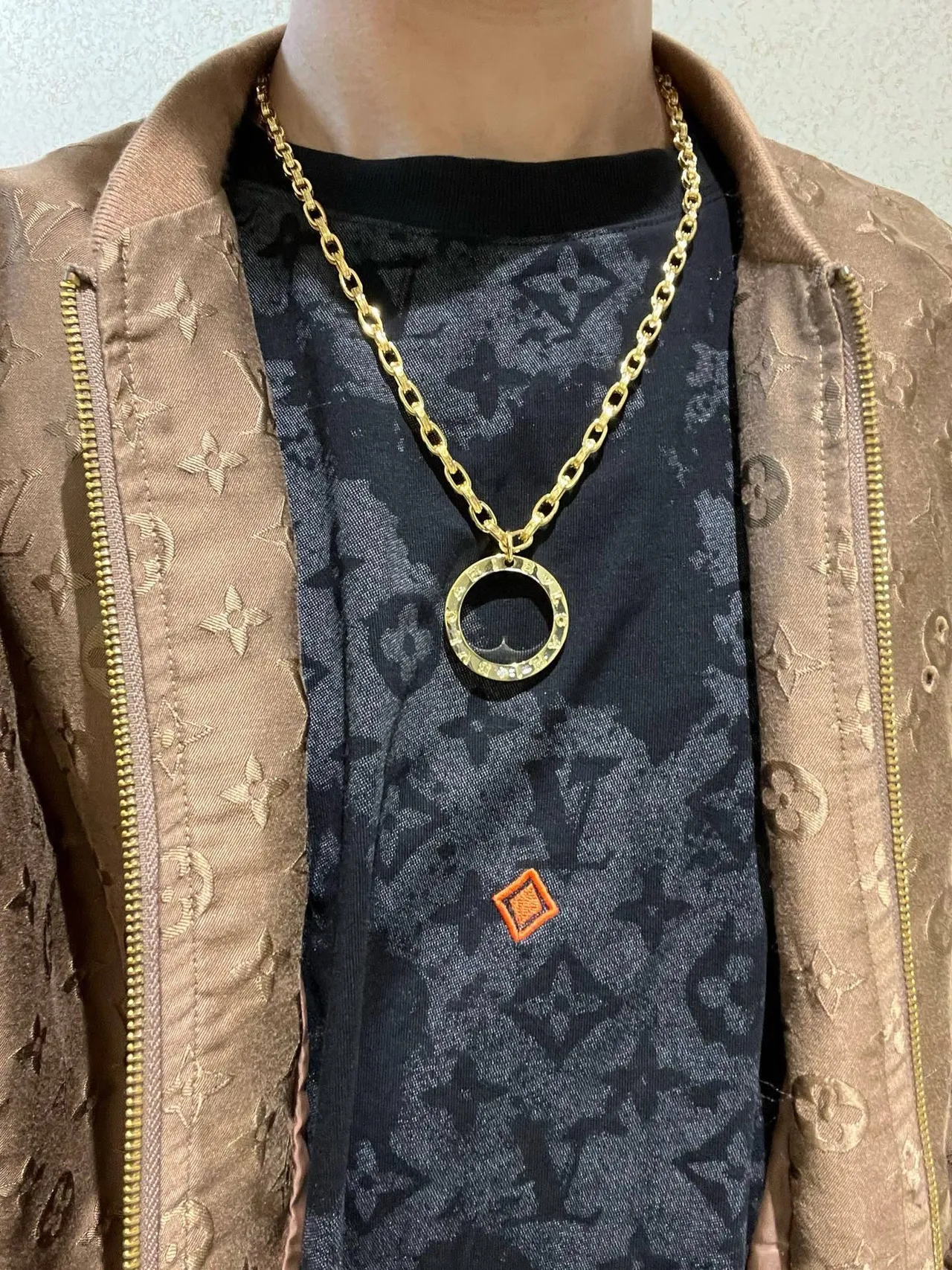 Bvlgari B.zero1 সোনালি টোনের অ্যান্ডাকার লিঙ্ক চেইন নেকলেস 7