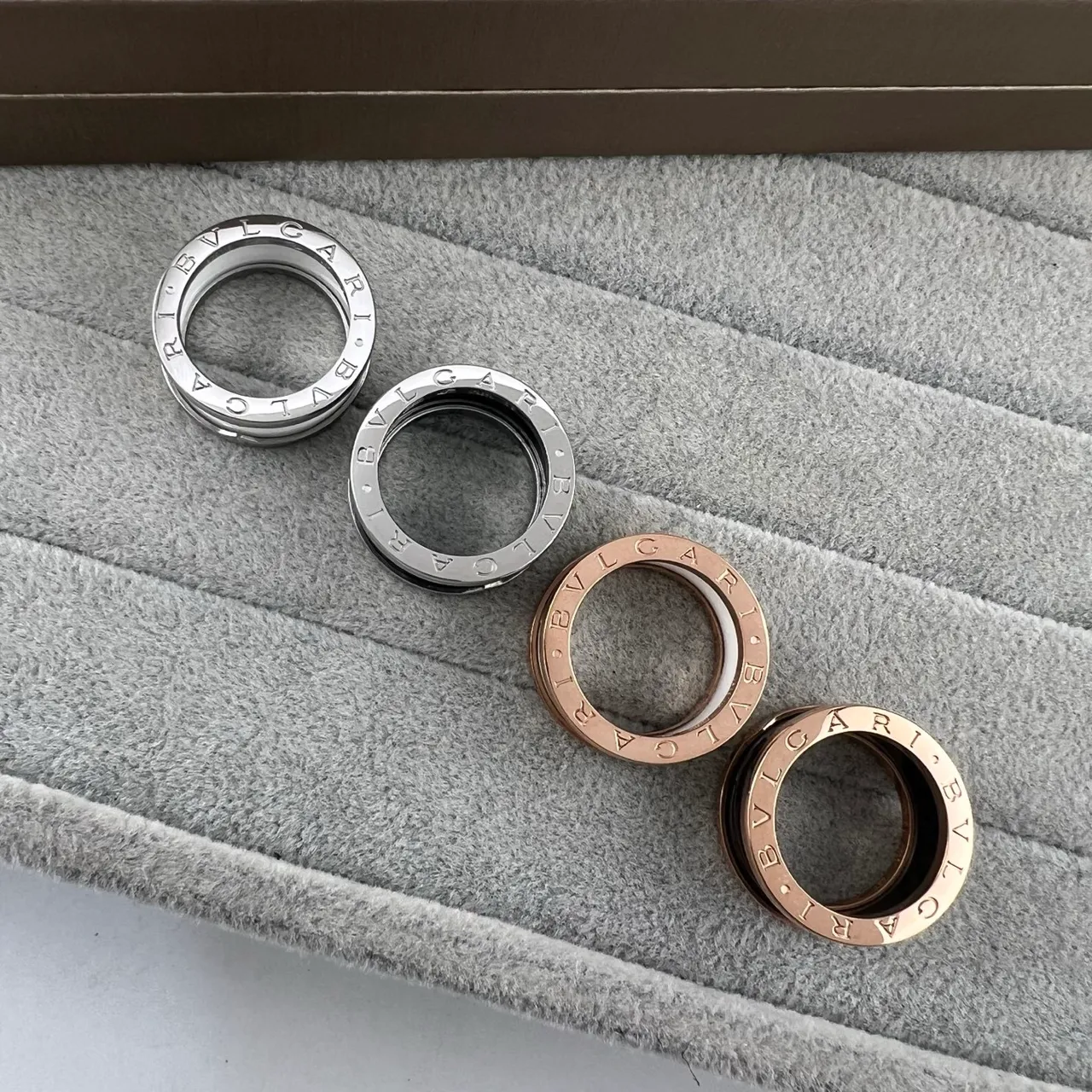 Bvlgari B.zero1 Multi-Band Ceramic and Metal Rings 5