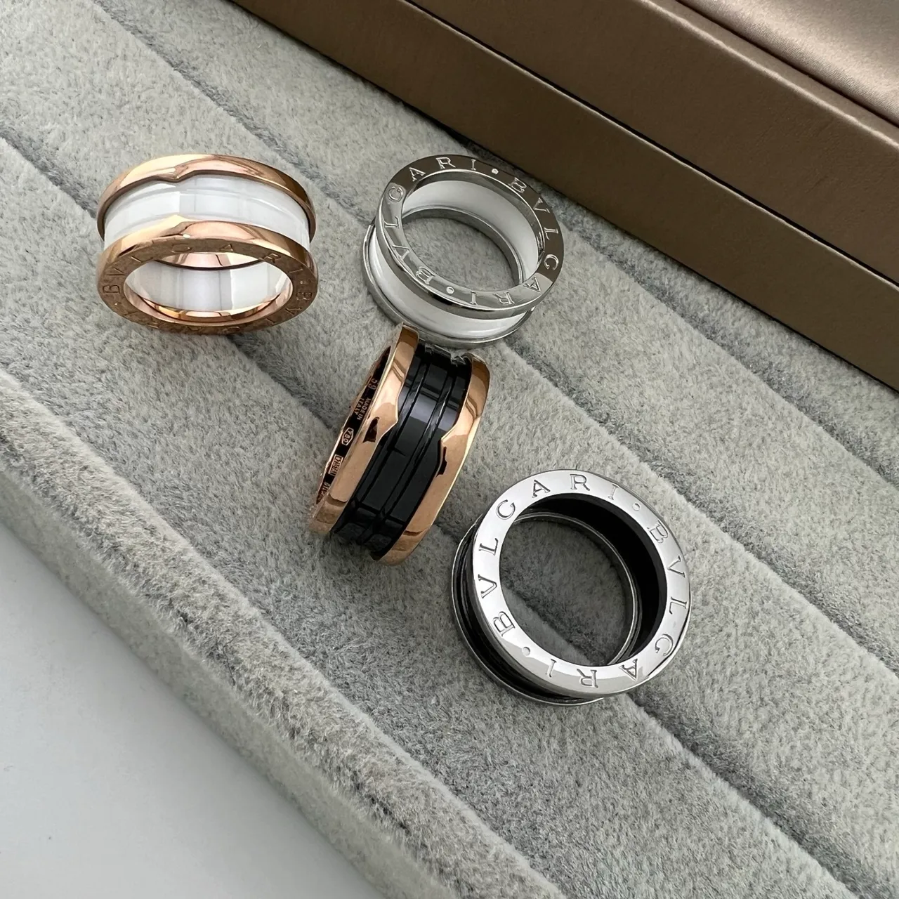 Bvlgari B.zero1 Multi-Band Ceramic and Metal Rings 7