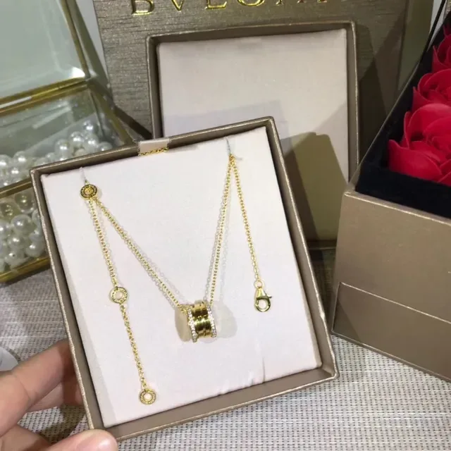 Bvlgari B.zero1 Multi-Ring Diamond Pendant Necklace 5