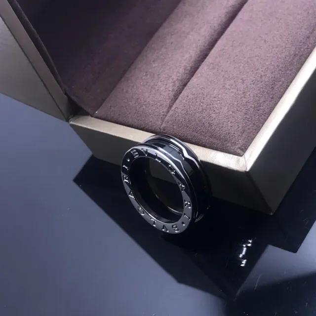 Bvlgari B.zero1 Rock Bagues en Céramique et Métal Noir 5