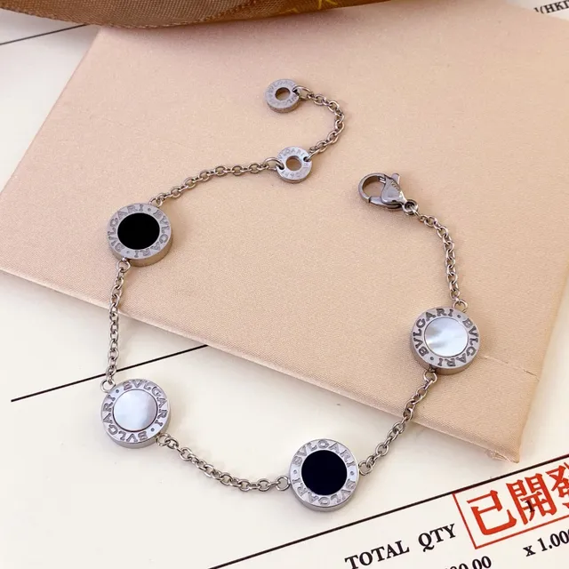 Bvlgari B.zero1 Rock doré Mère-de-perle et Onyx Bracelet 8